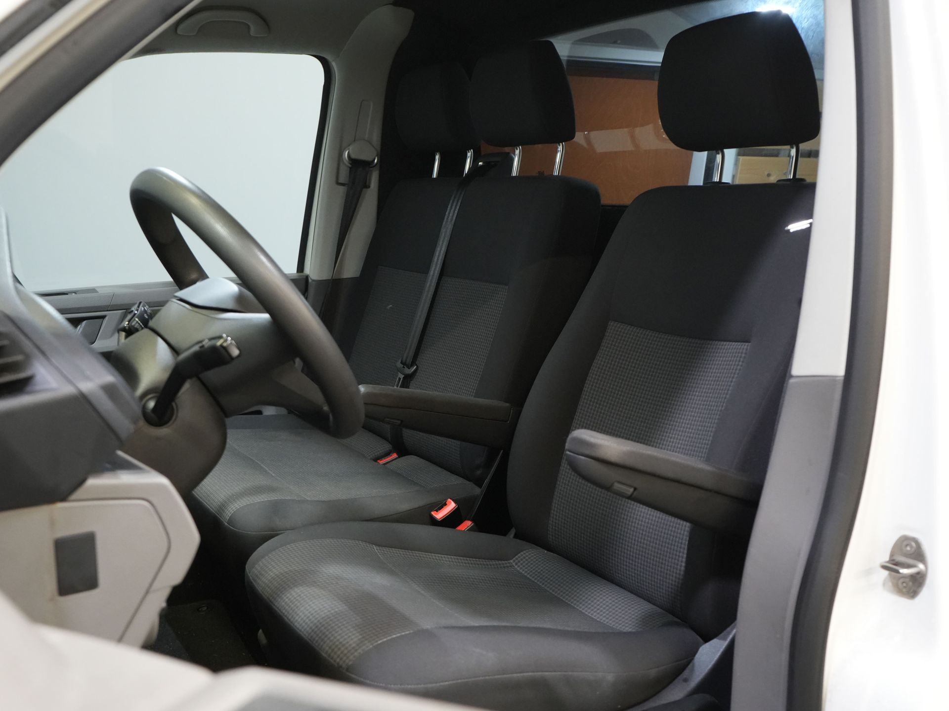 Volkswagen Transporter Van T6.1 2.0 TDI DEMO BPM БЕЗКОШТОВНО! Carplay/ Круїз/ LMV/ Бічні панелі/ PDC/ Airco