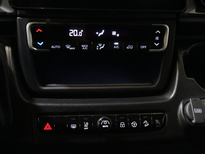 Fiat Ducato Furgone 2.2 MJ 180 CV Aut. L3H2 DC Doppia Cabina ESENTE BPM! 6 Pers./ 2x Porta Scorrevole/ Climatizzatore/ 2,5 t di traino/ Cruise Control/ Telecamera/ Gancio di traino