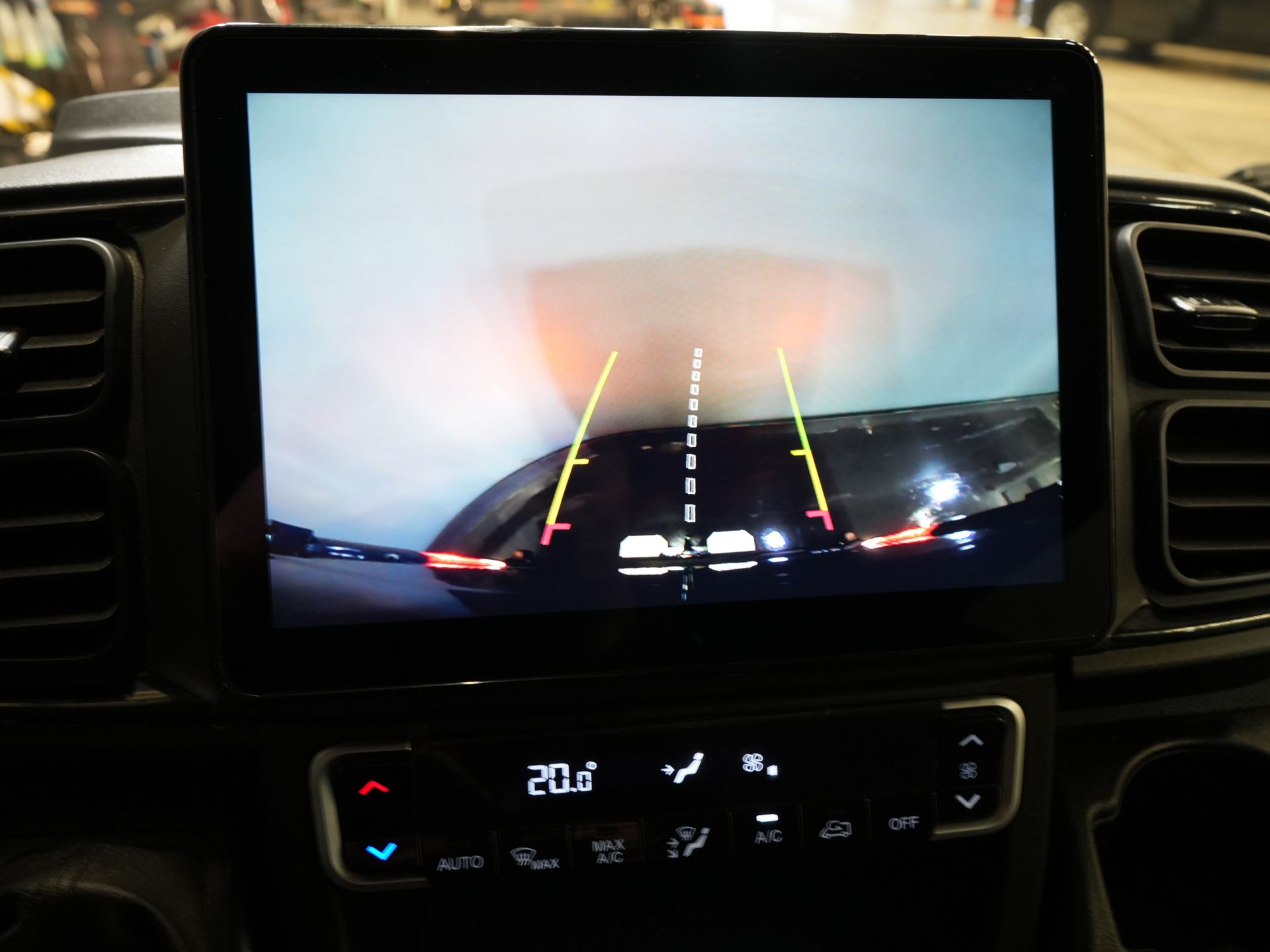 Fiat Ducato Furgone 2.2 MJ 180 CV Aut. L3H2 DC Doppia Cabina ESENTE BPM! 6 Pers./ 2x Porta Scorrevole/ Climatizzatore/ 2,5 t di traino/ Cruise Control/ Telecamera/ Gancio di traino