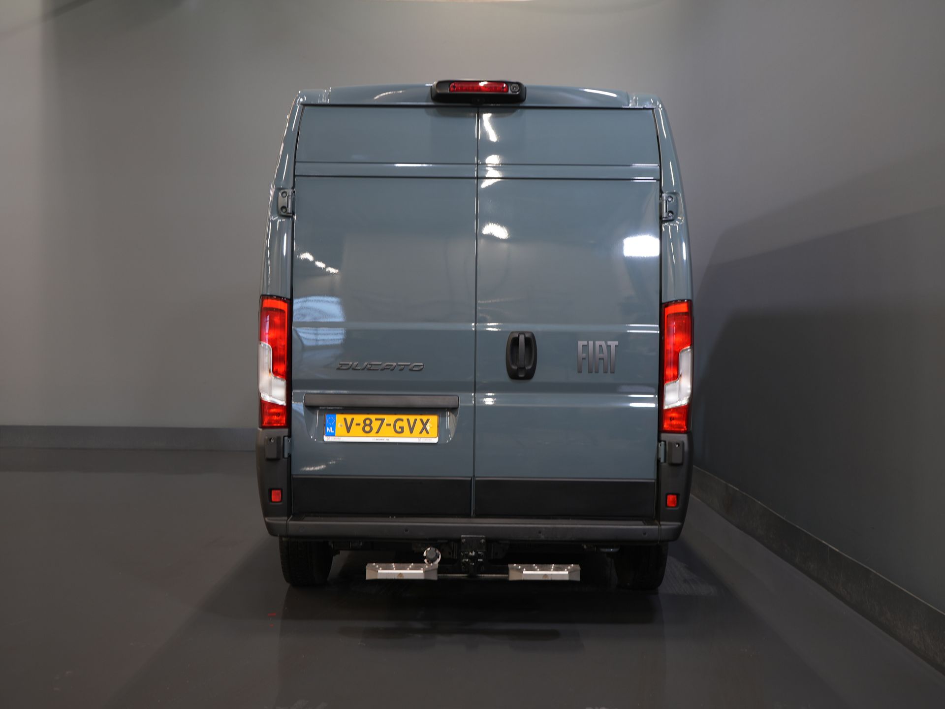 Fiat Ducato Furgone 2.2 MJ 180 CV Aut. L3H2 DC Doppia Cabina ESENTE BPM! 6 Pers./ 2x Porta Scorrevole/ Climatizzatore/ 2,5 t di traino/ Cruise Control/ Telecamera/ Gancio di traino