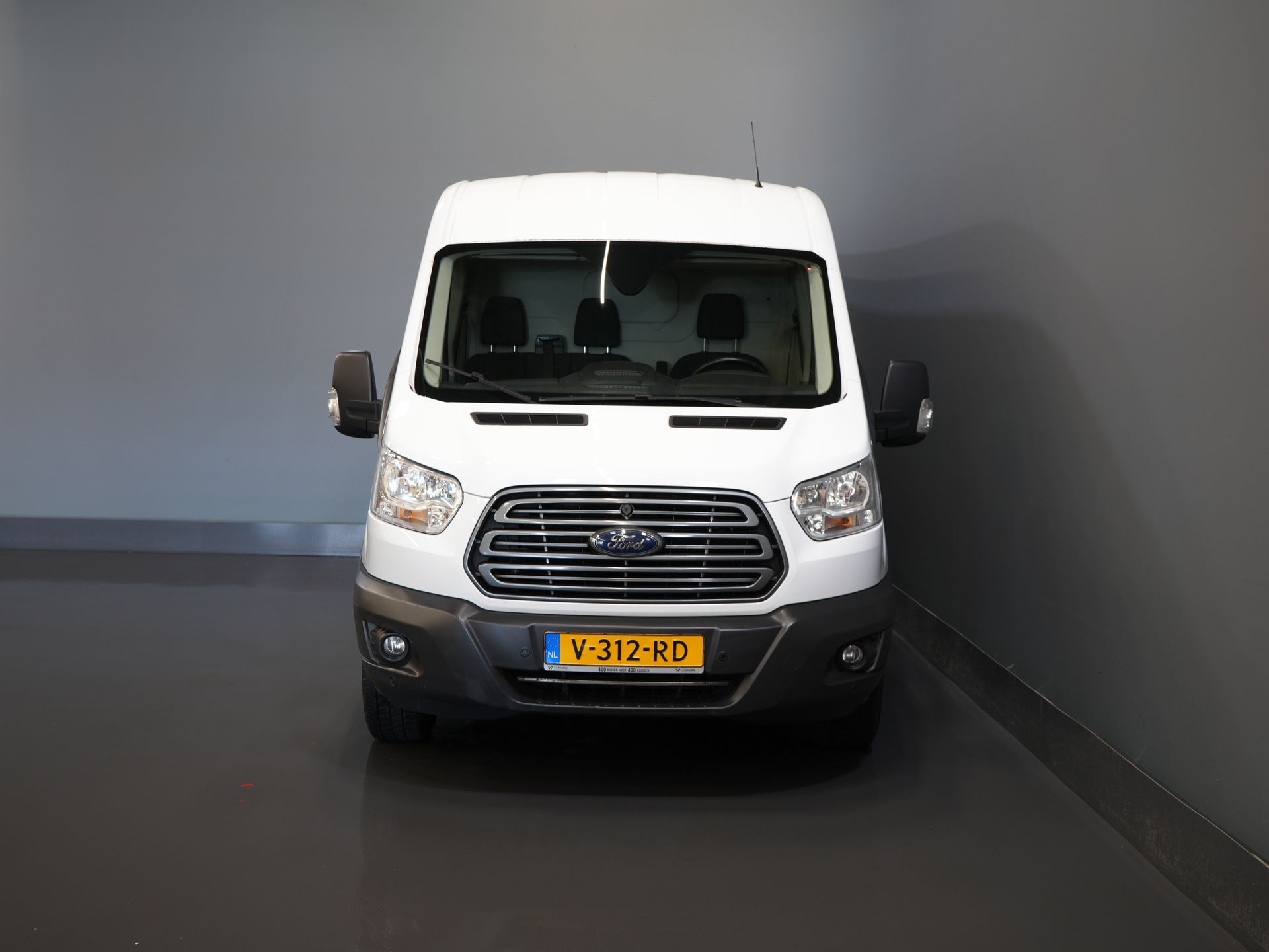 Ford Transit Van 330 2.0 TDCI 130 ch Trend Aut. L3H2 Carplay/ Camera/ PDC/ Cruise/ Towbar/ Airco