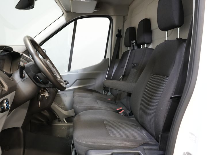 Ford Transit Van 330 2.0 TDCI 130 ch Trend Aut. L3H2 Carplay/ Camera/ PDC/ Cruise/ Towbar/ Airco