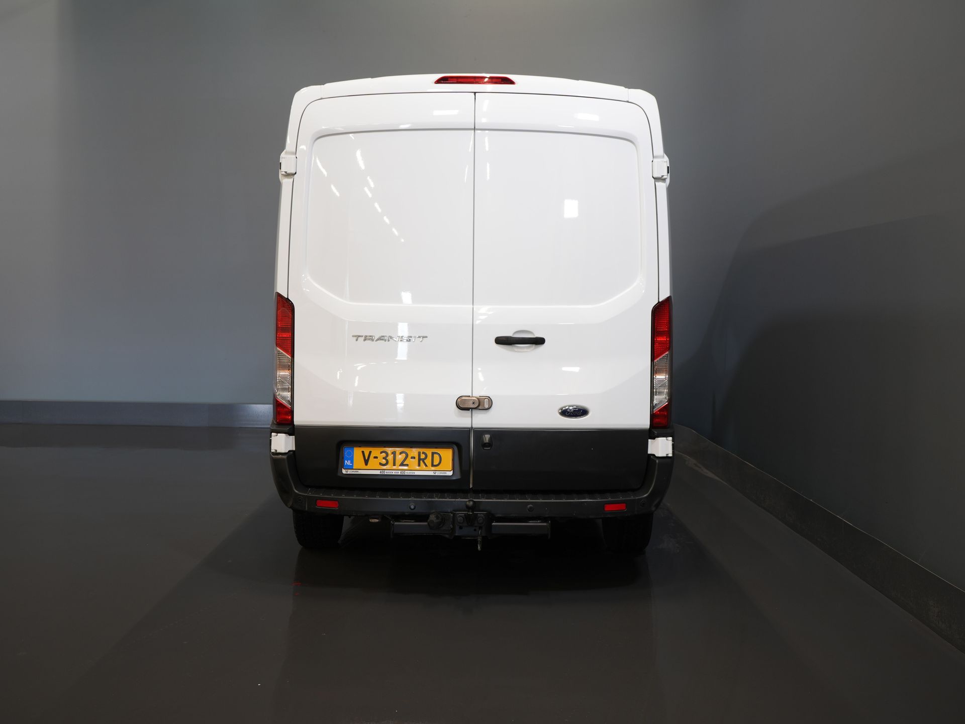 Ford Transit Van 330 2.0 TDCI 130 ch Trend Aut. L3H2 Carplay/ Camera/ PDC/ Cruise/ Towbar/ Airco