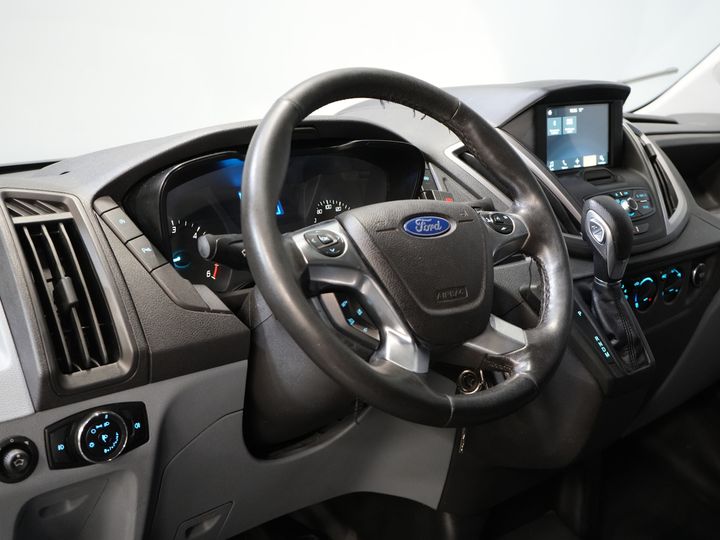 Ford Transit Van 330 2.0 TDCI 130 ch Trend Aut. L3H2 Carplay/ Camera/ PDC/ Cruise/ Towbar/ Airco