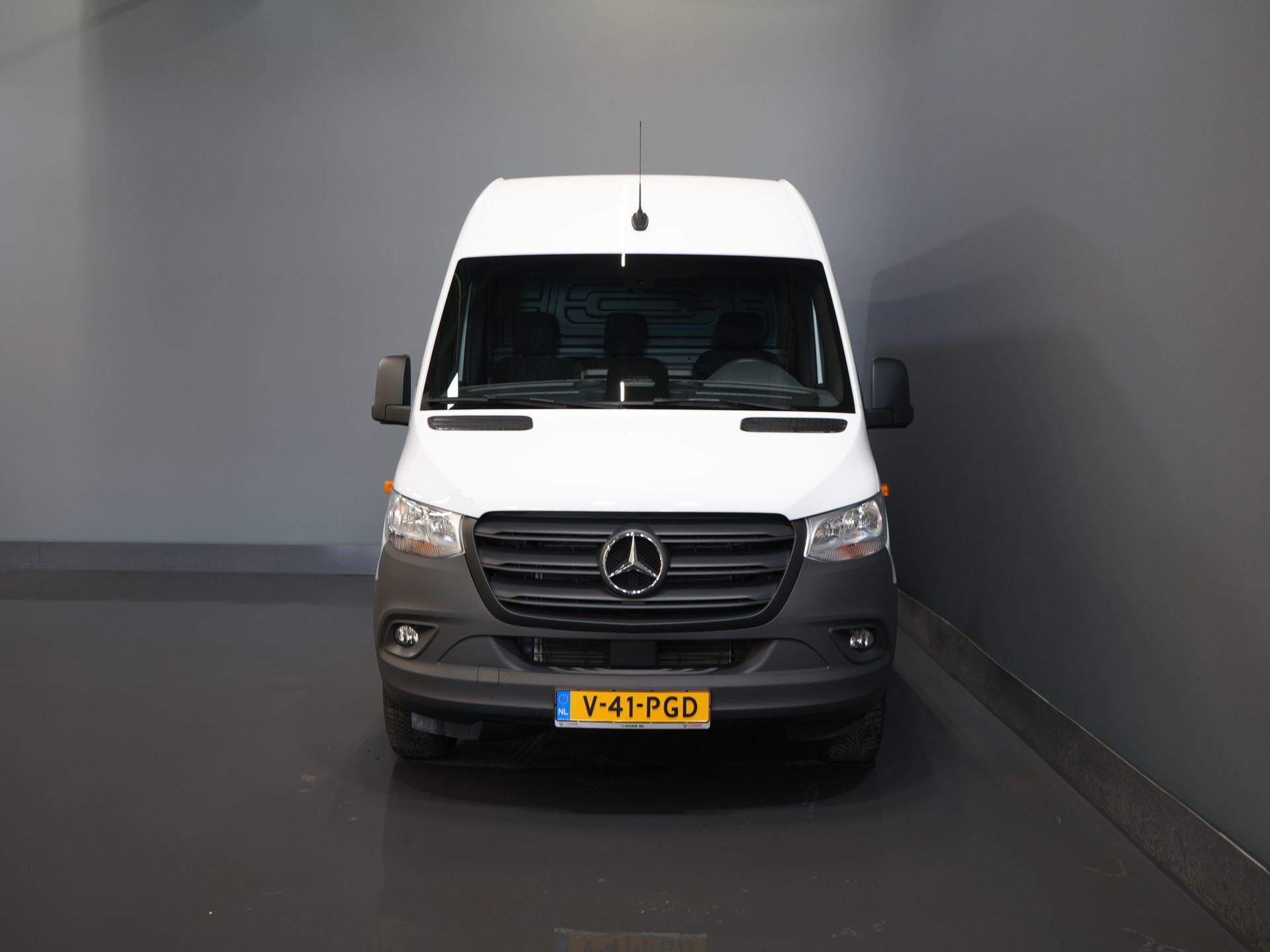 Mercedes-Benz Sprinter Van 317 CDI Aut. L2H2 BPM GRATIS! 3.5t holowanie/montowane siedzenia/ 270 Gr. drzwi/ ogrzewanie siedzeń/Navi/ kamera/ Cruise/ Airco/ DAB