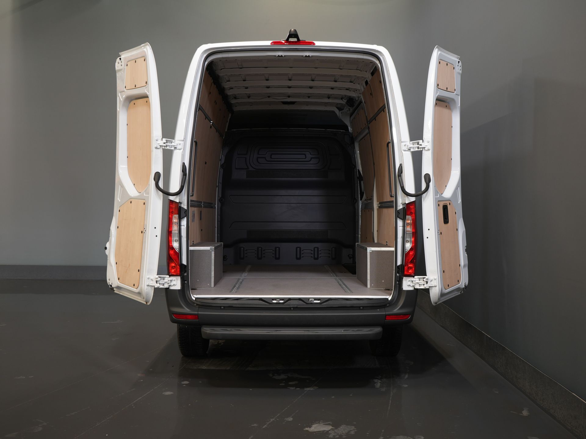 Mercedes-Benz Sprinter Van 317 CDI Aut. L2H2 BPM GRATIS! 3.5t holowanie/montowane siedzenia/ 270 Gr. drzwi/ ogrzewanie siedzeń/Navi/ kamera/ Cruise/ Airco/ DAB