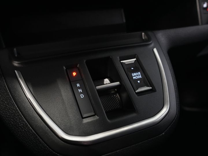 Toyota PROACE Electric Worker Van 75 kWh L3 345 km WLTP LED/ Schnellladegerät/ Keyless/ Adapt.Cruise/ Steerverw./ Stoelverw./ Navi/ Carplay/ Kamera/ PDC/ Airco