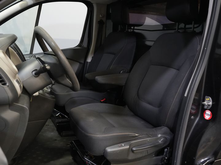 Renault Trafic Van 1.6 dCi 145 ch Sièges / Airco / Croisière / PDC / Crochet d'attelage