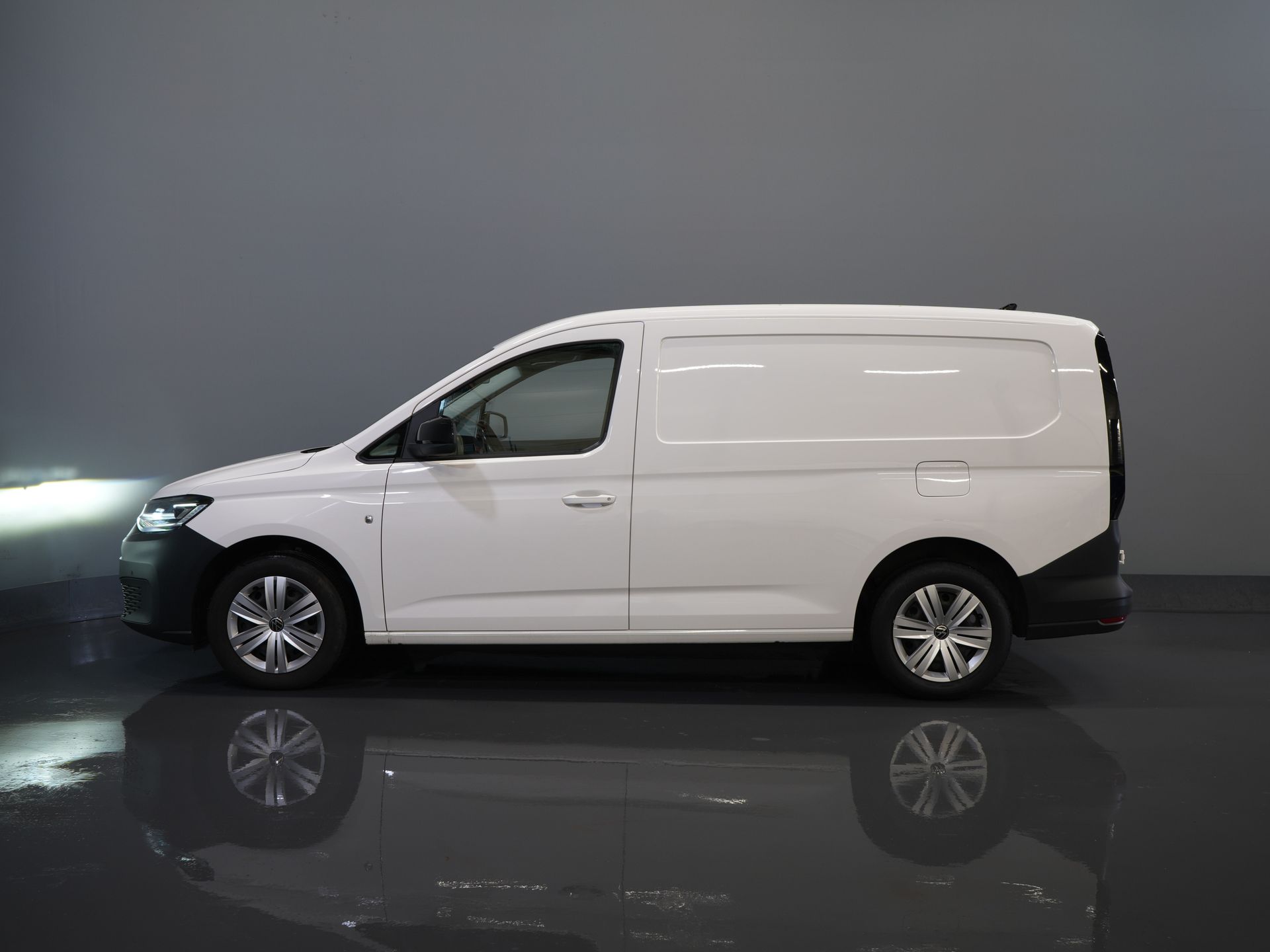 Volkswagen Caddy Cargo Maxi Фургон 2.0 TDI 125 к.с. DSG Aut. Adapt.Cruise/ LED/ Carplay/ Обігрівач салону/ Підігрів сидінь/ PDC