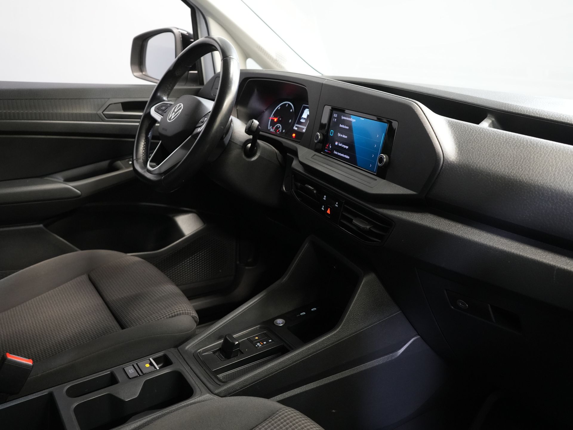 Volkswagen Caddy Cargo Maxi Фургон 2.0 TDI 125 к.с. DSG Aut. Adapt.Cruise/ LED/ Carplay/ Обігрівач салону/ Підігрів сидінь/ PDC