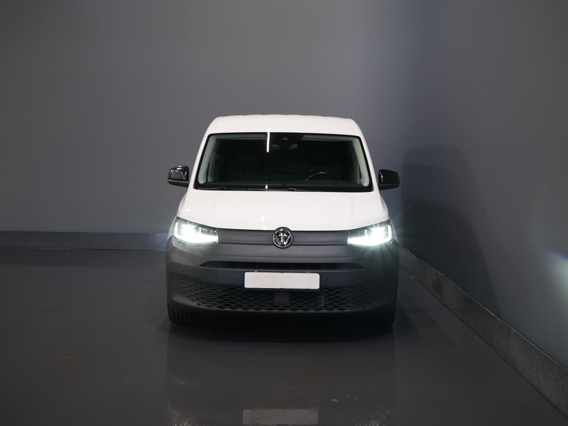 Volkswagen Caddy Cargo Maxi Фургон 2.0 TDI 125 к.с. DSG Aut. Adapt.Cruise/ LED/ Carplay/ Обігрівач салону/ Підігрів сидінь/ PDC