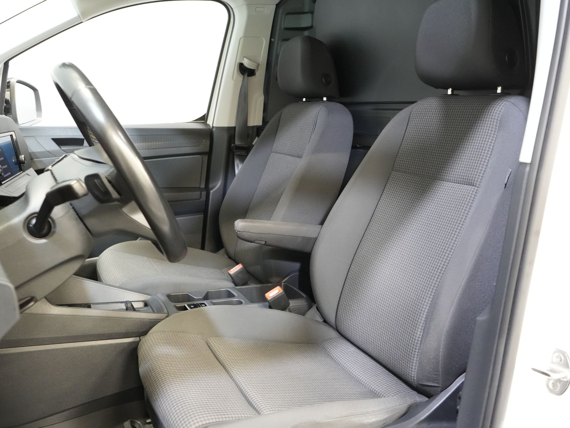 Volkswagen Caddy Cargo Maxi Фургон 2.0 TDI 125 к.с. DSG Aut. Adapt.Cruise/ LED/ Carplay/ Обігрівач салону/ Підігрів сидінь/ PDC