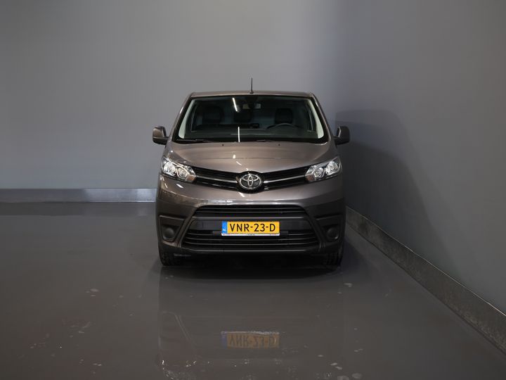 Toyota ProAce Worker Bestelbus 1.5 D-4D 120PK Live Carplay/ Cruise/ Airco/ LMV/ Trekhaak/ Navi/ Camera/ PDC NL Auto