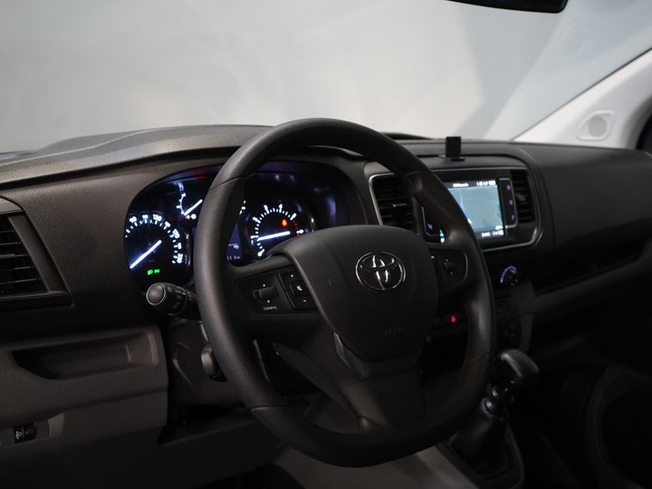 Toyota ProAce Worker Bestelbus 1.5 D-4D 120PK Live Carplay/ Cruise/ Airco/ LMV/ Trekhaak/ Navi/ Camera/ PDC NL Auto