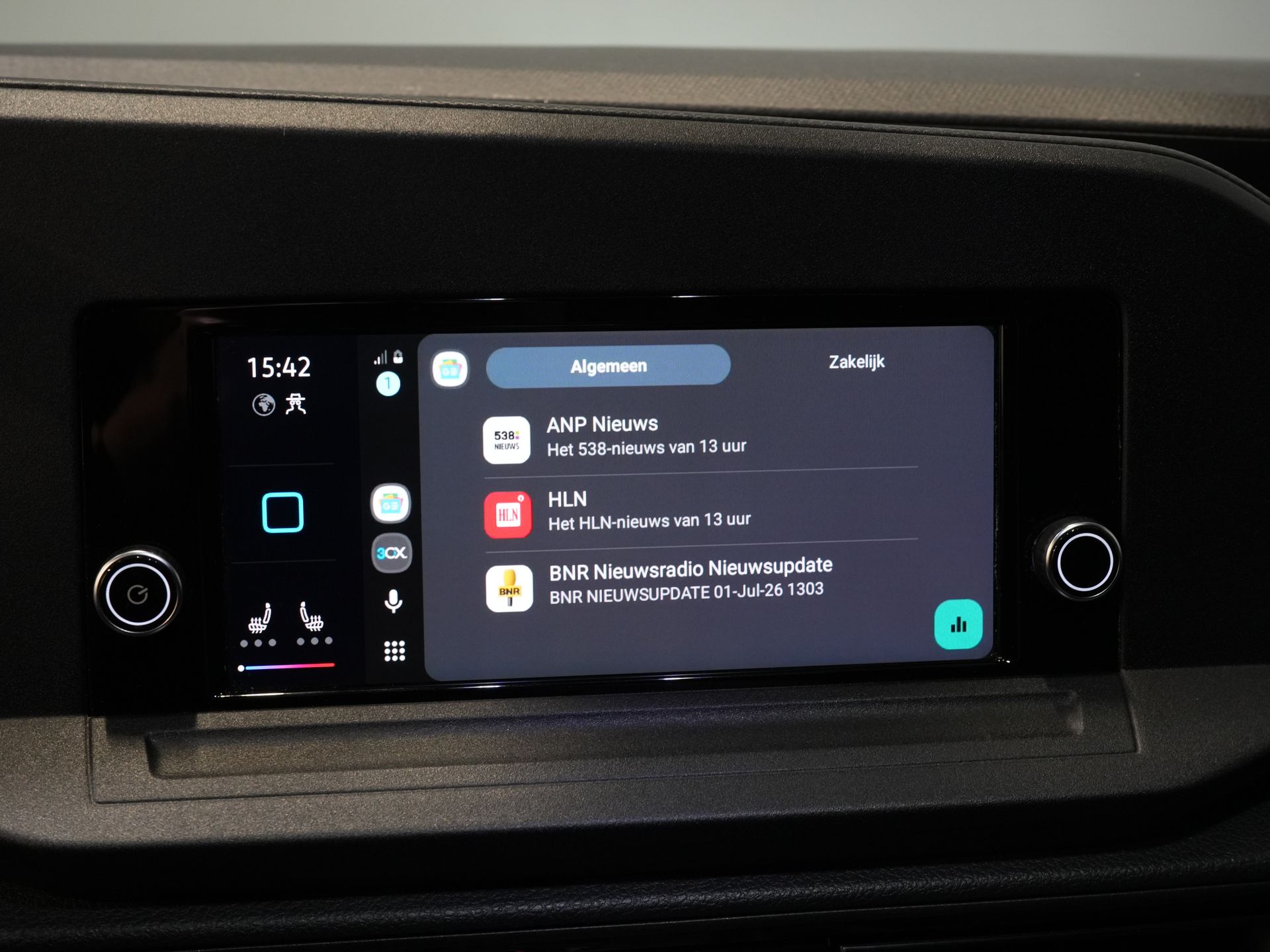 Volkswagen Caddy Cargo Van 2.0 TDI 125 cv DSG Aut. LED/ Adapt.Cruise/ Riscaldatore a cavalletto/ Carplay/ Riscaldamento sedili/ Airco/ Telecamera/ 16 ”LMV/ PDC/ Gancio di traino
