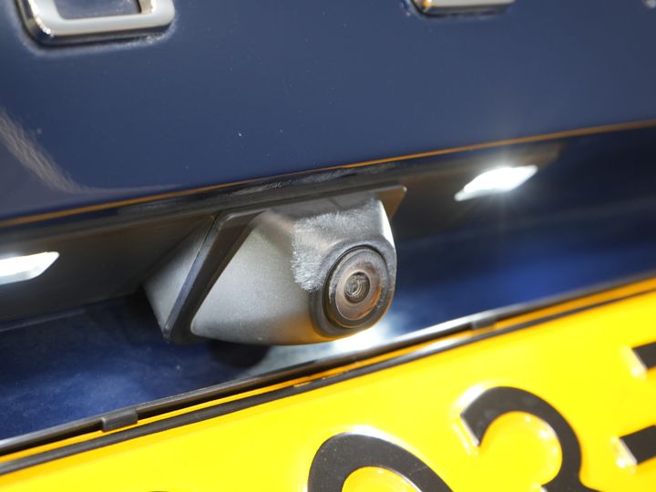 Ford Kuga SUV 2.5 PHEV 225 pk Titanium LED/ Carplay/ Virtual Cockpit/ Elek.Trekhaak/ Navi/ Camera/ PDC/ Climate/ Keyless