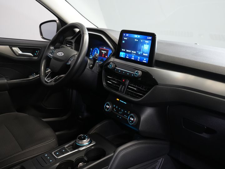 Ford Kuga SUV 2.5 PHEV 225 pk Titanium LED/ Carplay/ Virtual Cockpit/ Elek.Trekhaak/ Navi/ Camera/ PDC/ Climate/ Keyless