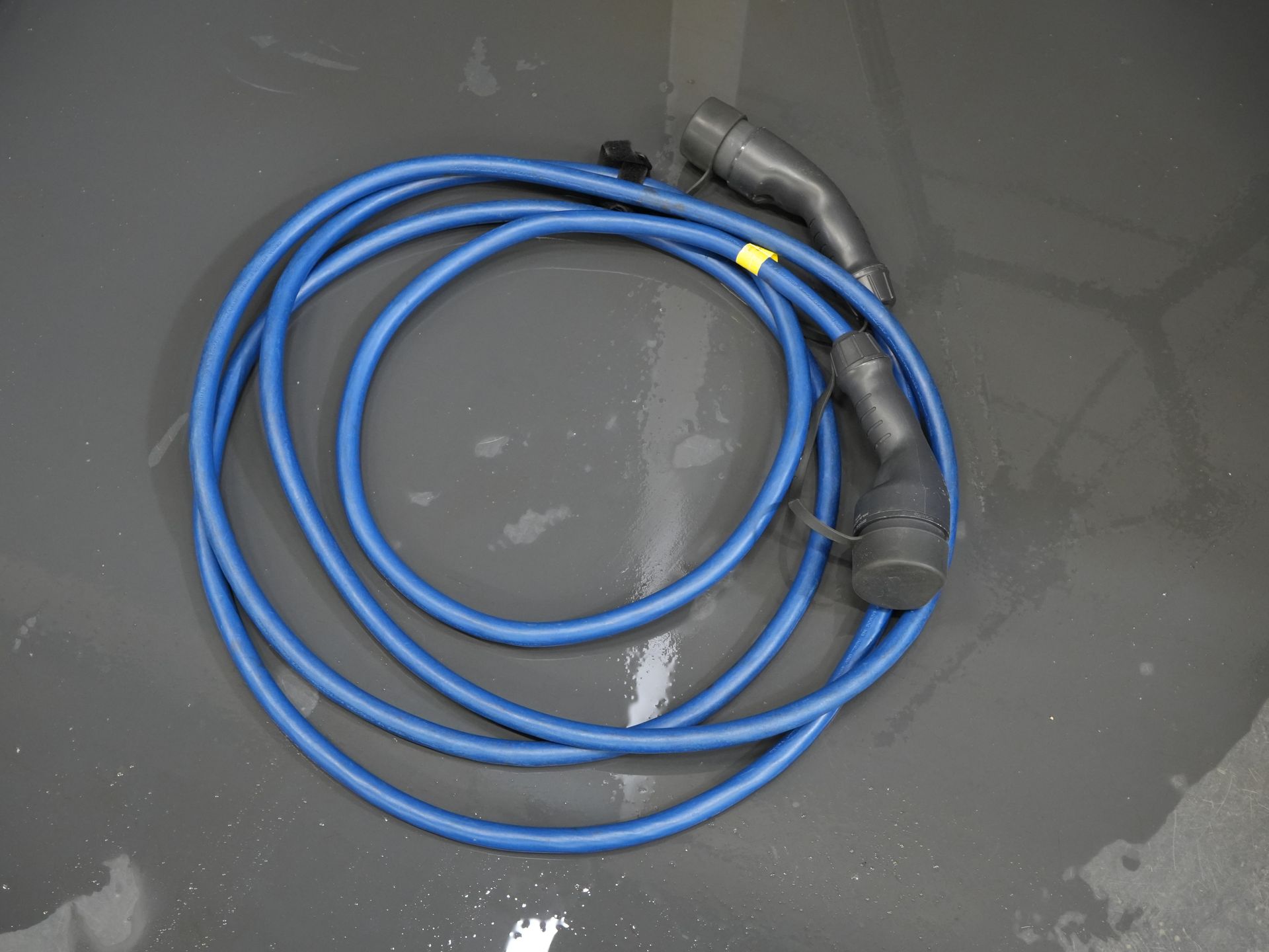 Ford Kuga SUV 2.5 PHEV 225 pk Titanium LED/ Carplay/ Virtual Cockpit/ Elek.Trekhaak/ Navi/ Camera/ PDC/ Climate/ Keyless