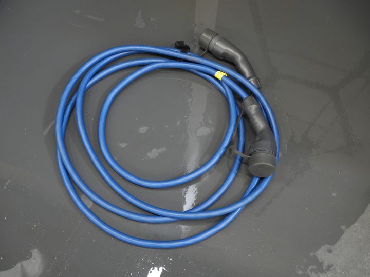 Ford Kuga SUV 2.5 PHEV 225 pk Titanium LED/ Carplay/ Virtual Cockpit/ Elek.Trekhaak/ Navi/ Camera/ PDC/ Climate/ Keyless