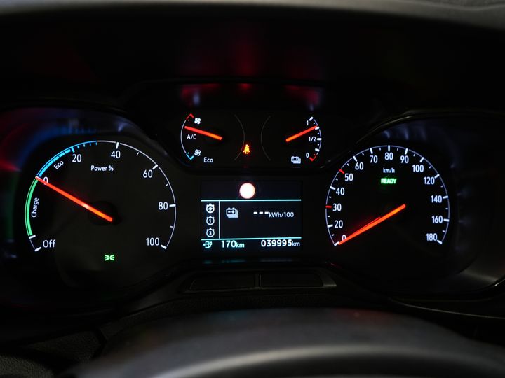 Opel Combo-e Bestelbus L2 50 kWh 135 pk 315km WLTP BPM VRIJ! Snellader/ Carplay/ Climate/ Imperiaal/ Cruise/ Head-up/ Stoel+Stuurverw./ Trekhaak