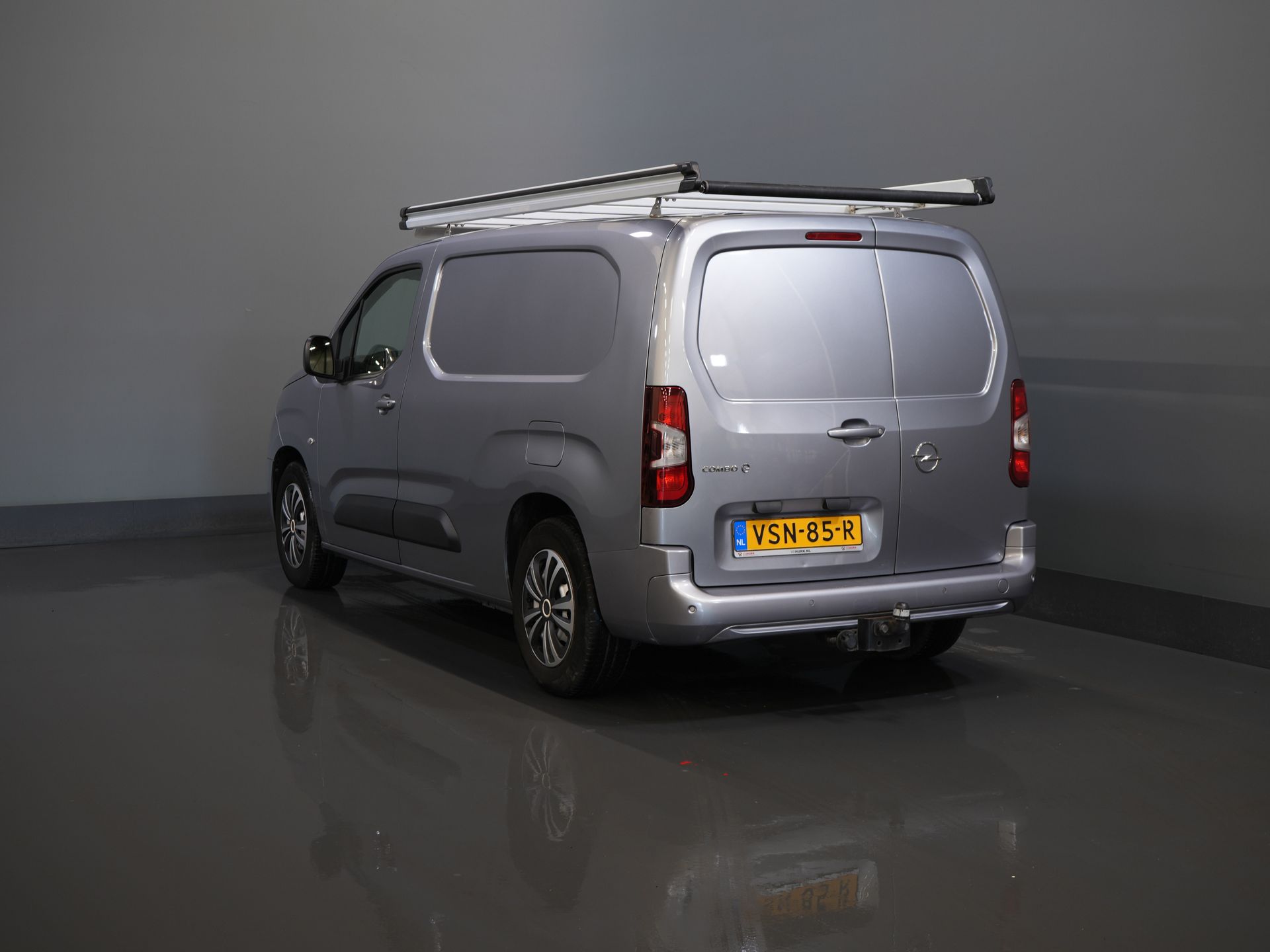 Opel Combo-e Bestelbus L2 50 kWh 135 pk 315km WLTP BPM VRIJ! Snellader/ Carplay/ Climate/ Imperiaal/ Cruise/ Head-up/ Stoel+Stuurverw./ Trekhaak