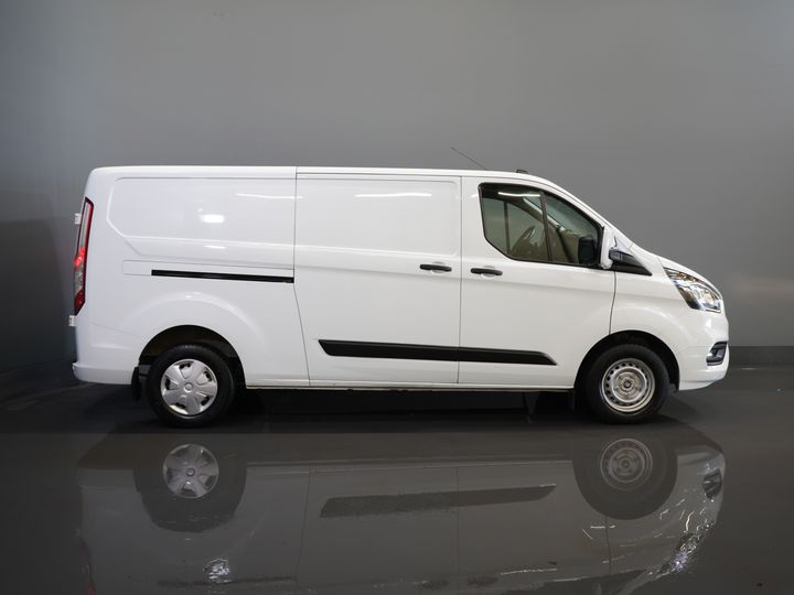 Ford Transit Custom Bestelbus 2.0 TDCI L2 130 pk Trend 2.8t Trekverm./ Cruise/ PDC V+A/ DAB/ Airco
