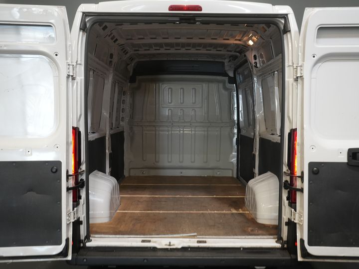 Peugeot Boxer Van 2.2 HDi 120 KM L2H2 BPM GRATIS! 2.5t Tow/ Navi/ PDC/ Cruise/ Airco