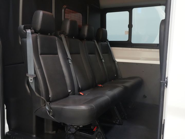 Ford Transit Van 2.0 TDCI 130 cv L3H2 DC Doppia Cabina 7 Pers./ Cinghia V.V./ Adapt. Crociera/ CarPlay/ PDC/ Navi/ Telecamera/ Airco/ Barra di traino