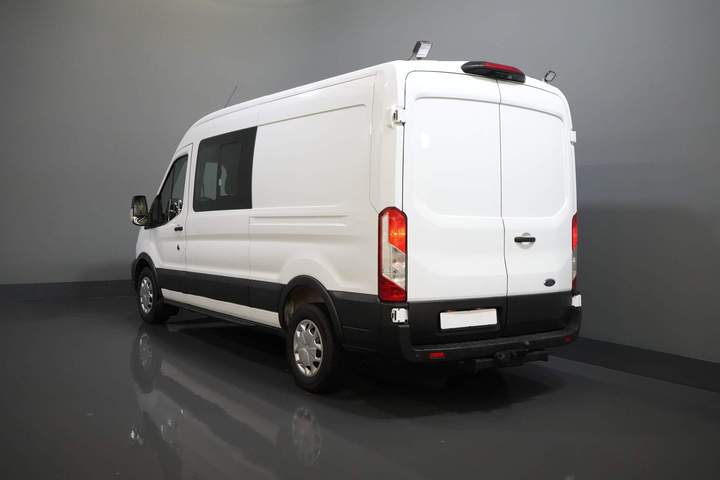 Ford Transit Furgón 2.0 TDCI 130 CV L3H2 DC Doble Cabina 7 Pers./ Cinturón V.V./ Adapt. Cruise/ CarPlay/ PDC/ Navi/ Camera/ Airco/ Towbar
