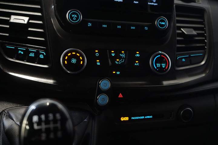 Ford Transit Furgón 2.0 TDCI 130 CV L3H2 DC Doble Cabina 7 Pers./ Cinturón V.V./ Adapt. Cruise/ CarPlay/ PDC/ Navi/ Camera/ Airco/ Towbar