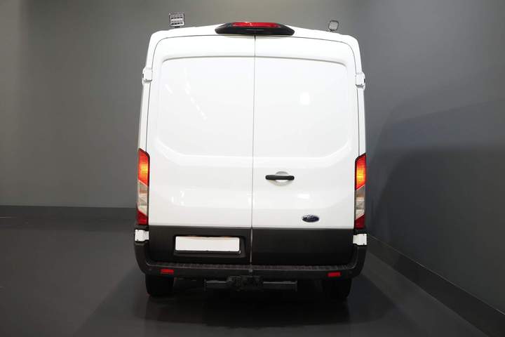 Ford Transit Furgón 2.0 TDCI 130 CV L3H2 DC Doble Cabina 7 Pers./ Cinturón V.V./ Adapt. Cruise/ CarPlay/ PDC/ Navi/ Camera/ Airco/ Towbar