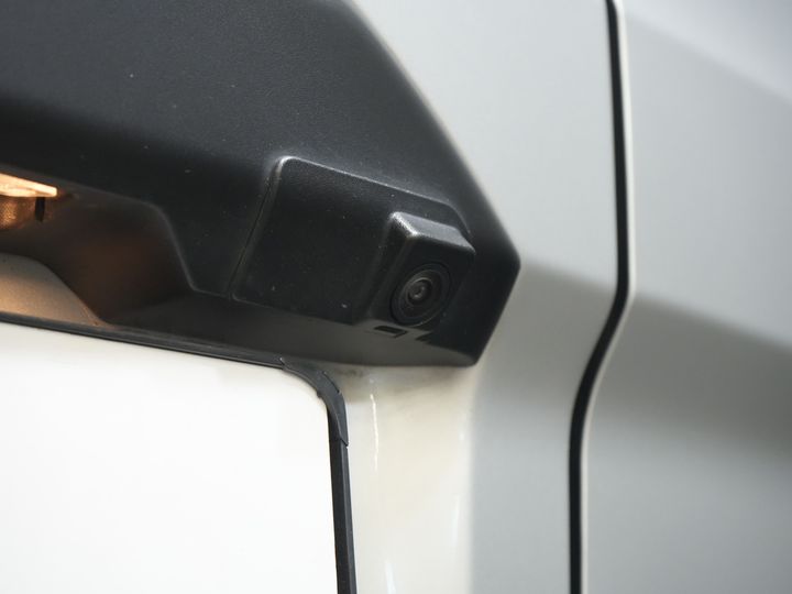 Ford Transit Custom Van 2.0 TDCI 130 hp L2 BPM FREE! NL Auto/ Carplay/ Kamera/ PDC/ Cruise/ LMV/ Anhängerkupplung