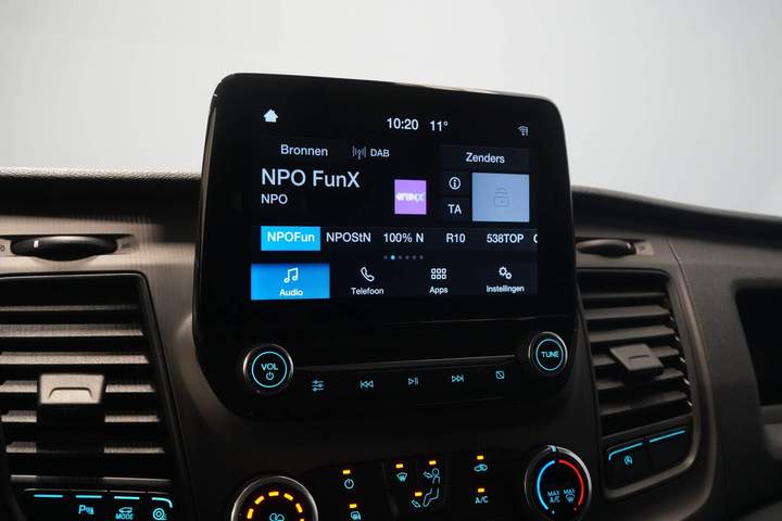 Ford Transit Custom Bestelbus 2.0 TDCI 130 pk L2 BPM VRIJ! NL Auto/ Carplay/ Camera/ PDC/ Cruise/ LMV/ Trekhaak