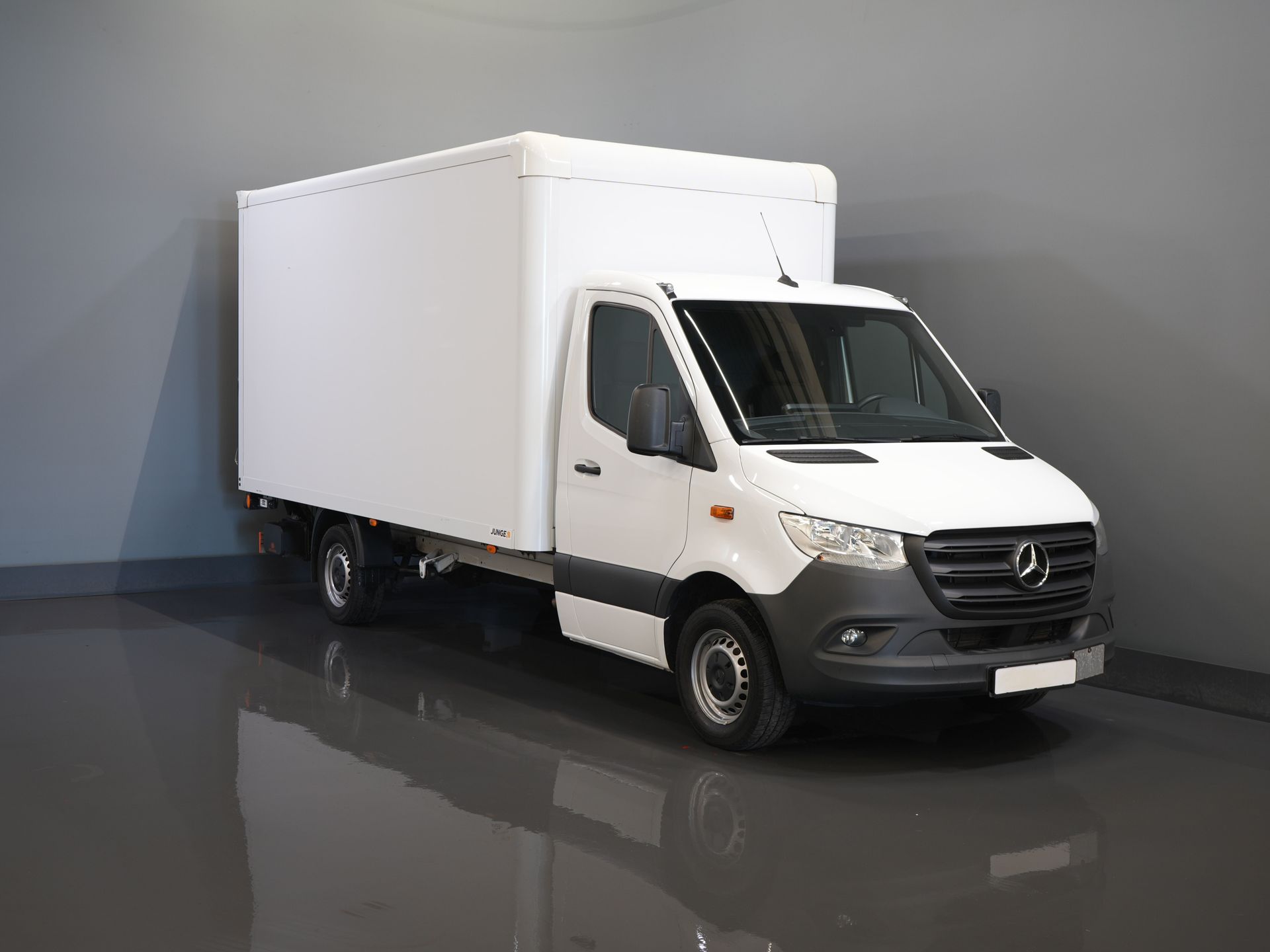 Mercedes-Benz Sprinter Bakwagen 317 1.9 CDI BPM FREE! 445x211x225/ Dhollandia tailgate/ CarPlay/ Seatverw./ Navi/ Airco/ Camera/ Cruise