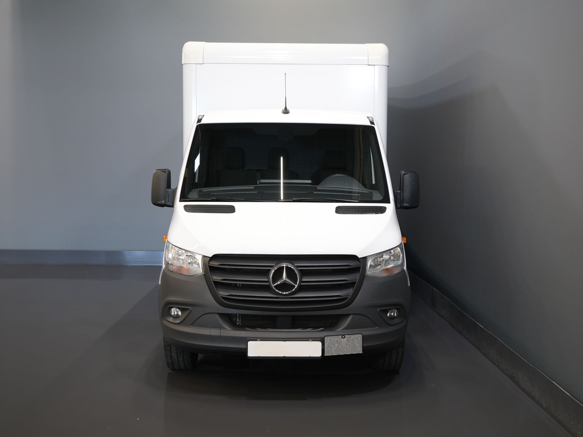 Mercedes-Benz Sprinter Bakwagen 317 1.9 CDI BPM FREE! 445x211x225/ Dhollandia tailgate/ CarPlay/ Seatverw./ Navi/ Airco/ Camera/ Cruise