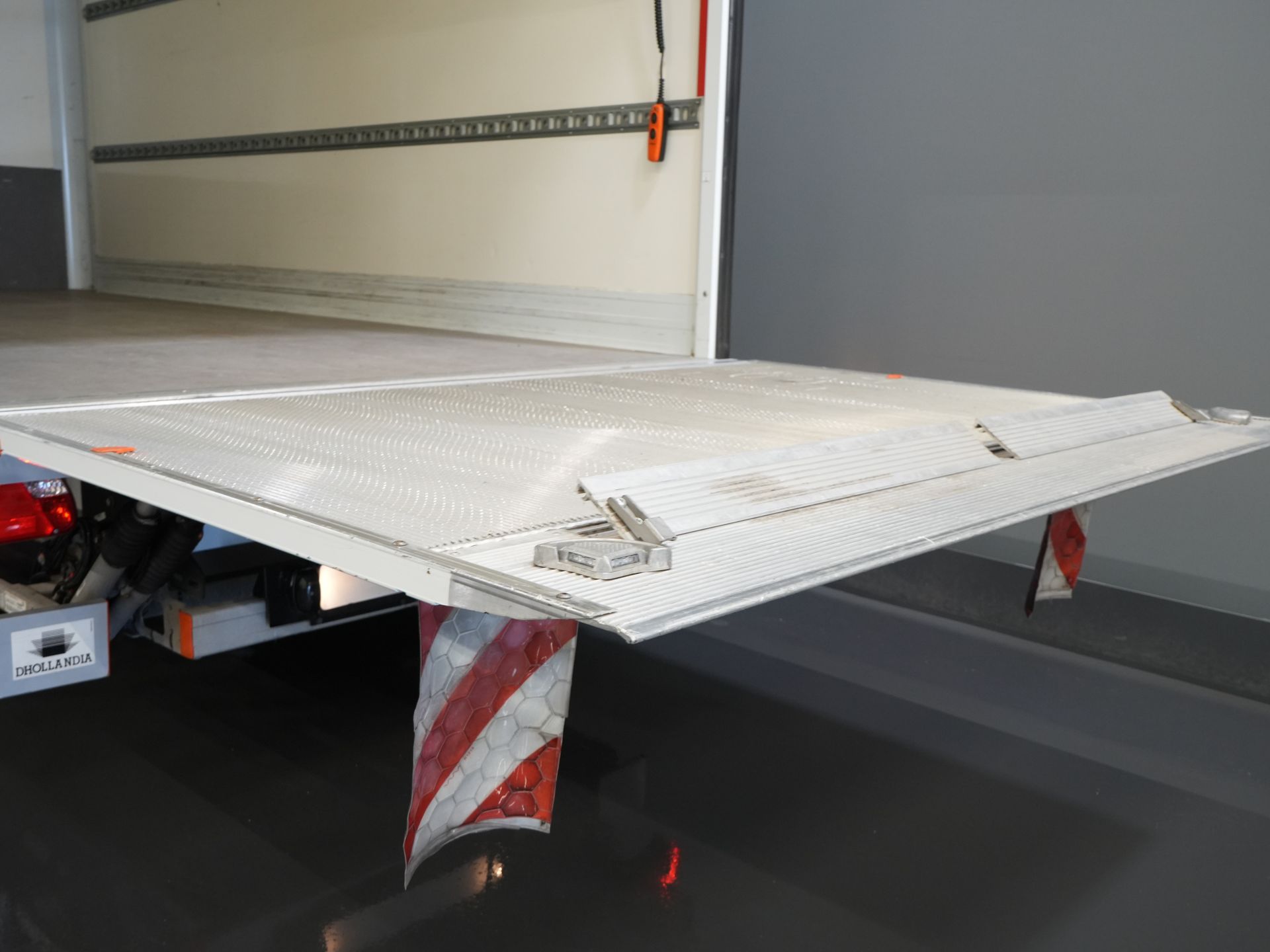 Mercedes-Benz Sprinter Bakwagen 317 1.9 CDI BPM FREE! 445x211x225/ Dhollandia tailgate/ CarPlay/ Seatverw./ Navi/ Airco/ Camera/ Cruise