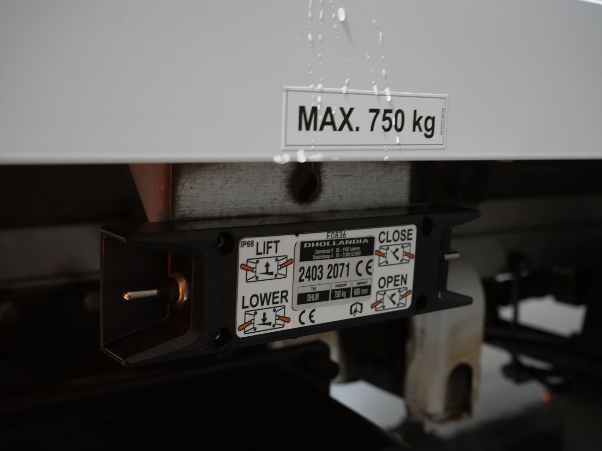 Mercedes-Benz Sprinter Bakwagen 317 1.9 CDI BPM FREE! 445x211x225/ Dhollandia tailgate/ CarPlay/ Seatverw./ Navi/ Airco/ Camera/ Cruise