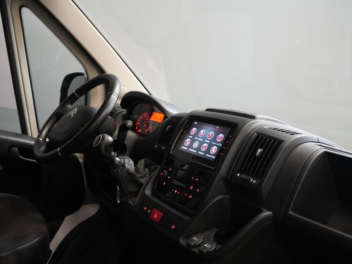 Citroën Jumper Van 2.2 HDI 120 KM L2H2 Carplay/ Navi/ Climate/ Cruise/ Camera/ PDC/ DAB