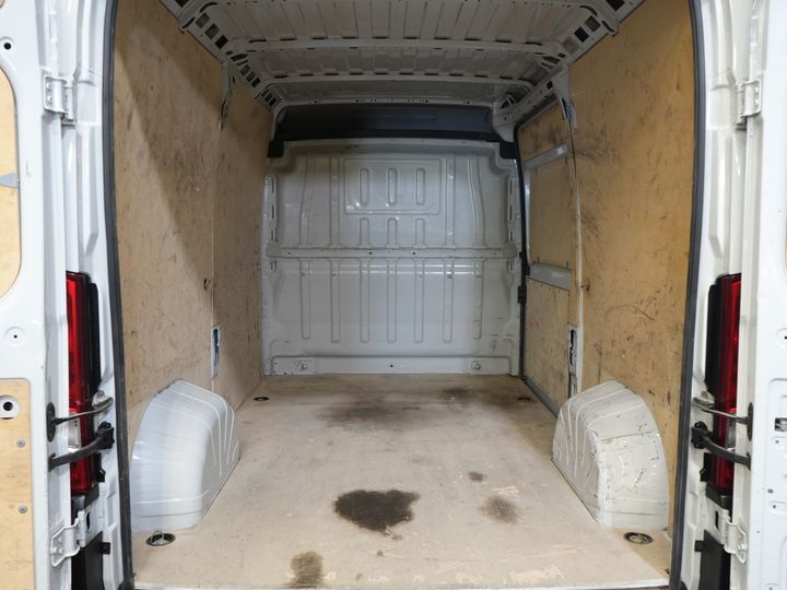 Citroën Jumper Van 2.2 HDI 120 KM L2H2 Carplay/ Navi/ Climate/ Cruise/ Camera/ PDC/ DAB