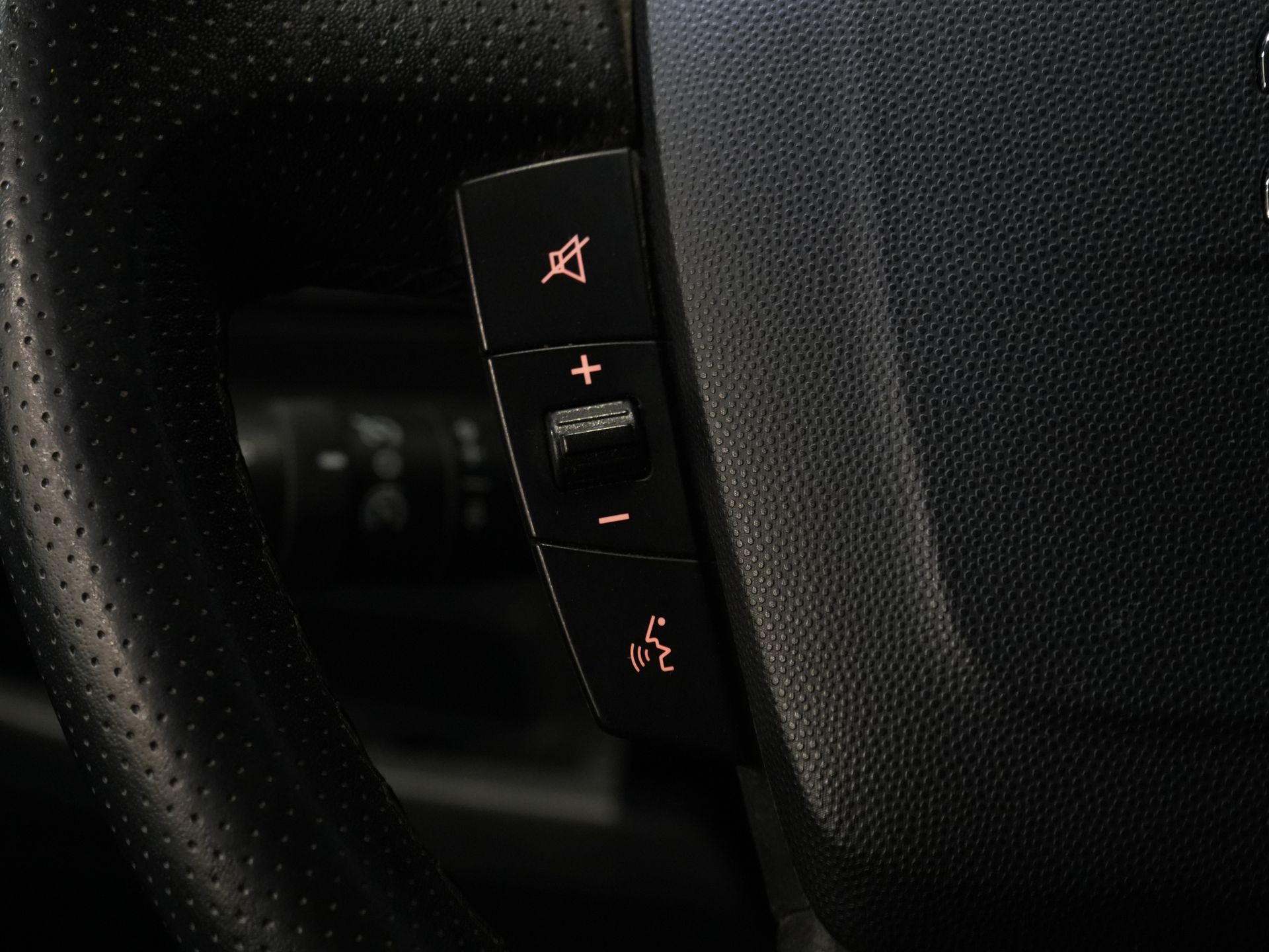 Citroën Jumper Van 2.2 HDI 120 KM L2H2 Carplay/ Navi/ Climate/ Cruise/ Camera/ PDC/ DAB