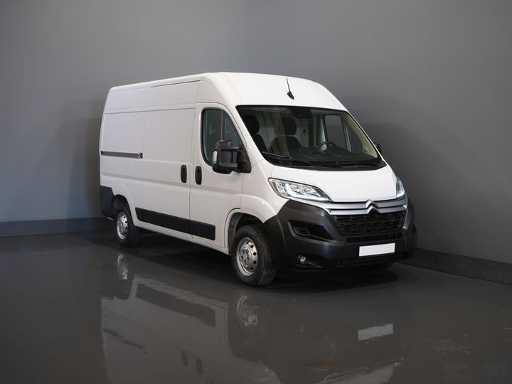 Citroën Jumper Van 2.2 HDI 120 hp L2H2 Carplay/ Navi/ Climate/ Cruise/ Camera/ PDC/ DAB