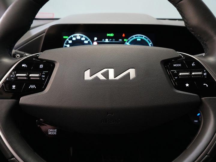 Kia Niro SUV 1.6 GDi PHEV Executive Line Harman Kardon/ Stoelvent./ 18