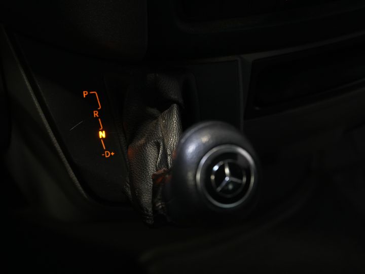 Mercedes-Benz Sprinter Passenger Transport 213 2.2 CDI Aut. L2H2 €14,460,- z VAT (BPM FREE) EXPORT Kombi/ 9 osobowe/ Kombi/ 9P/ MOT 7-'26/ Airco/ PDC