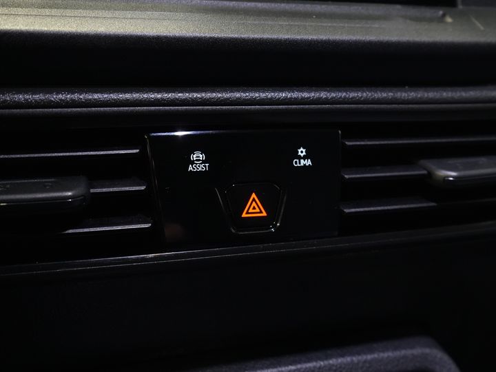 Volkswagen Caddy Cargo Maxi Van 2.0 TDI 125 KM DSG Aut. Ogrzewanie postojowe/ Ogrzewanie siedzeń/ Carplay/ Cruise/ Hak holowniczy/ Klimatyzacja/ PDC