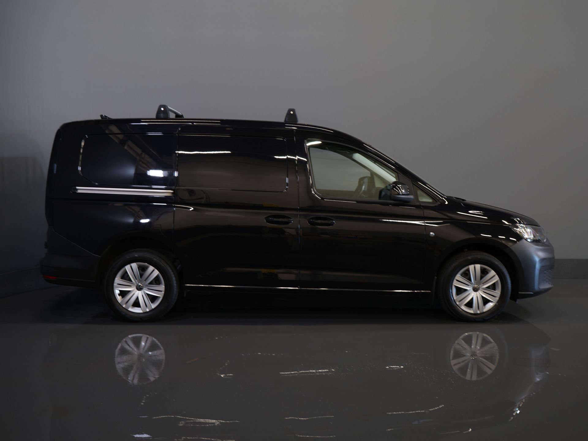 Volkswagen Caddy Cargo Maxi Van 2.0 TDI 125 KM DSG Aut. Ogrzewanie postojowe/ Ogrzewanie siedzeń/ Carplay/ Cruise/ Hak holowniczy/ Klimatyzacja/ PDC