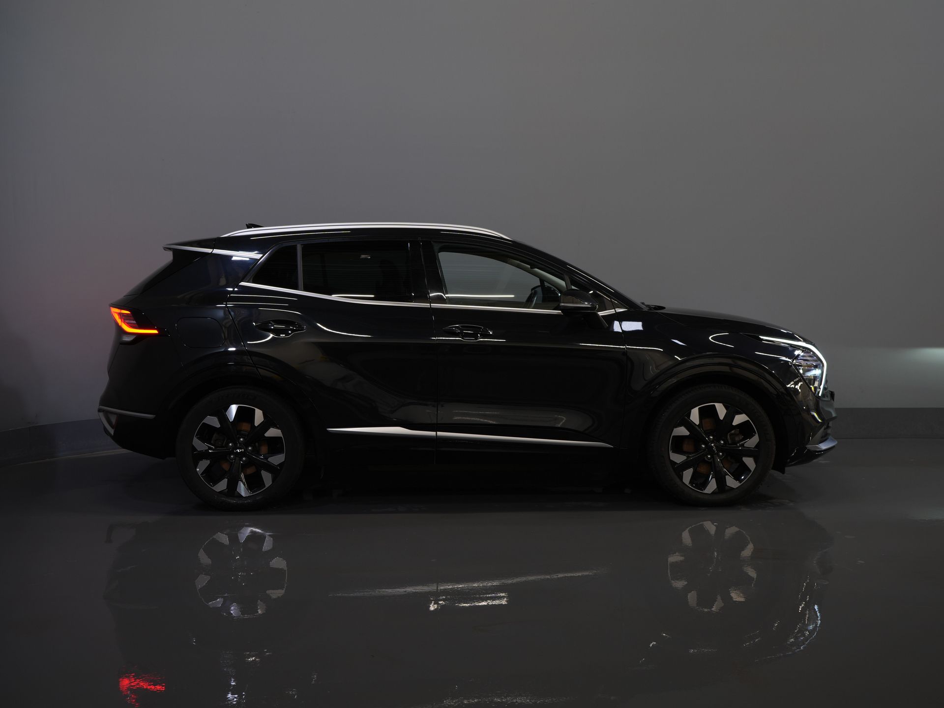 Kia Sportage SUV 1.6 T-GDi Plug-in Hybrid AWD DynamicLine LED/ Virtual Cockpit/ Adapt.Cruise/ Elek.Valve/ Afn. Towbar/ Elek.Seats/ Seatverw./