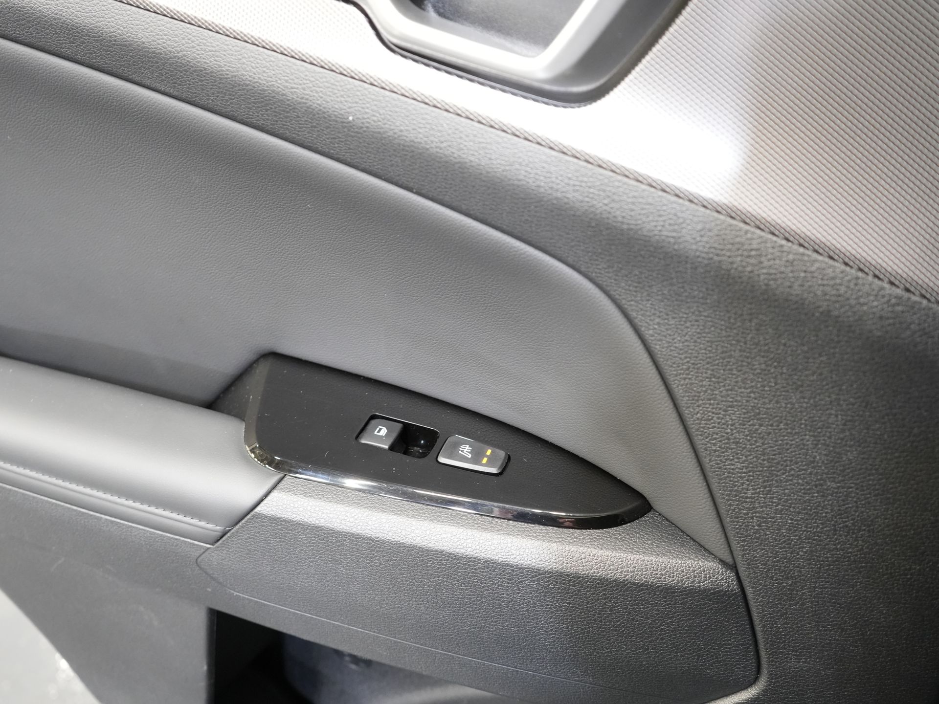 Kia Sportage SUV 1.6 T-GDi Plug-in Hybrid AWD DynamicLine LED/ Virtual Cockpit/ Adapt.Cruise/ Elek.Valve/ Afn. Towbar/ Elek.Seats/ Seatverw./