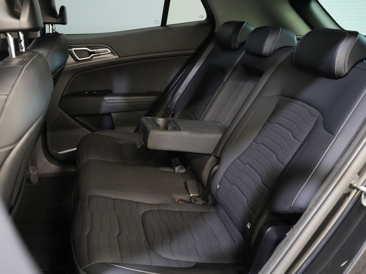 Kia Sportage SUV 1.6 T-GDi Plug-in Hybrid AWD DynamicLine LED/ Virtual Cockpit/ Adapt.Cruise/ Elek.Valve/ Afn. Towbar/ Elek.Seats/ Seatverw./