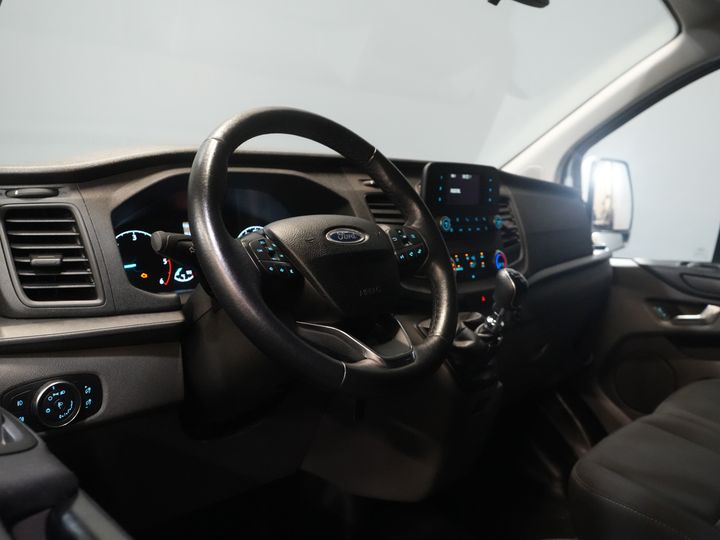 Ford Transit Custom Trasporto Passeggeri Tourneo 2.0 TDCI € 30.182 IVA inclusa/BPM Trend Combi/ Kombi/ 9 Persone/ 9 P/ Crociera/ PDC/ Airco