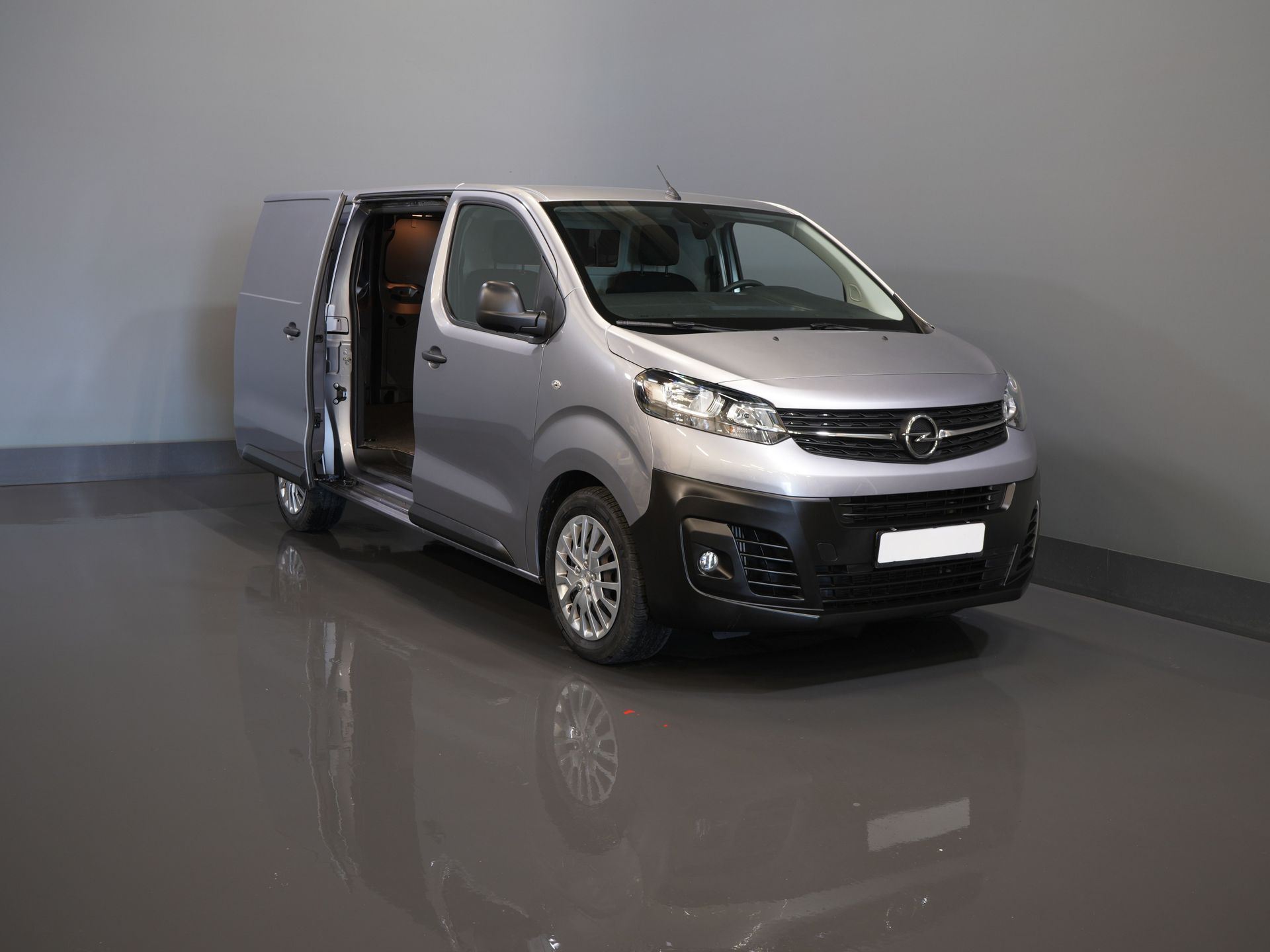 Opel Vivaro Van 2.0 CDTI 150 к.с. Авт. L3 BPM БЕЗКОШТОВНО! NL Авто / Carplay / Круїз / Камера / Навігація / Фаркоп